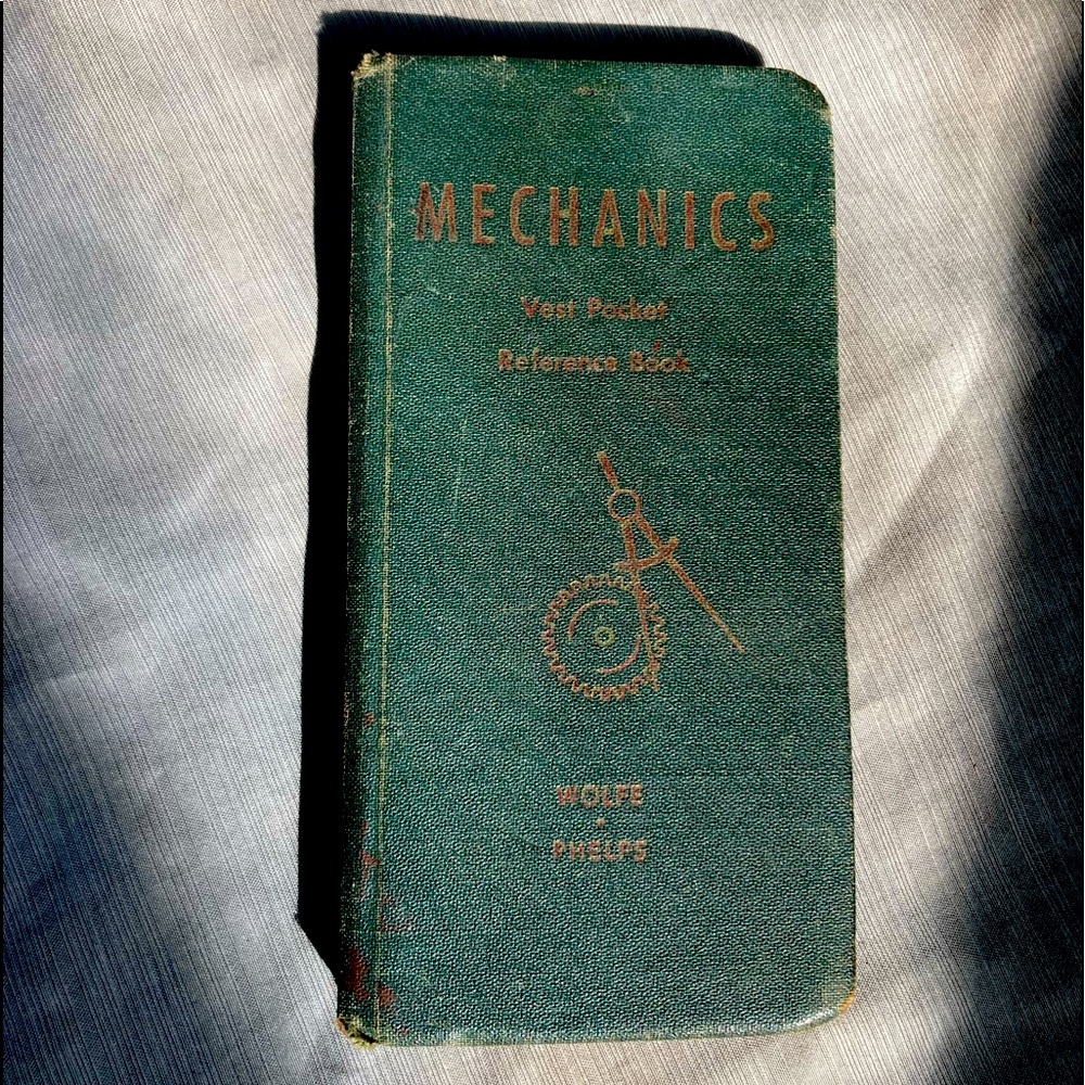 VINTAGE 1945 Mechanics Vest Pocket Reference Book RARE